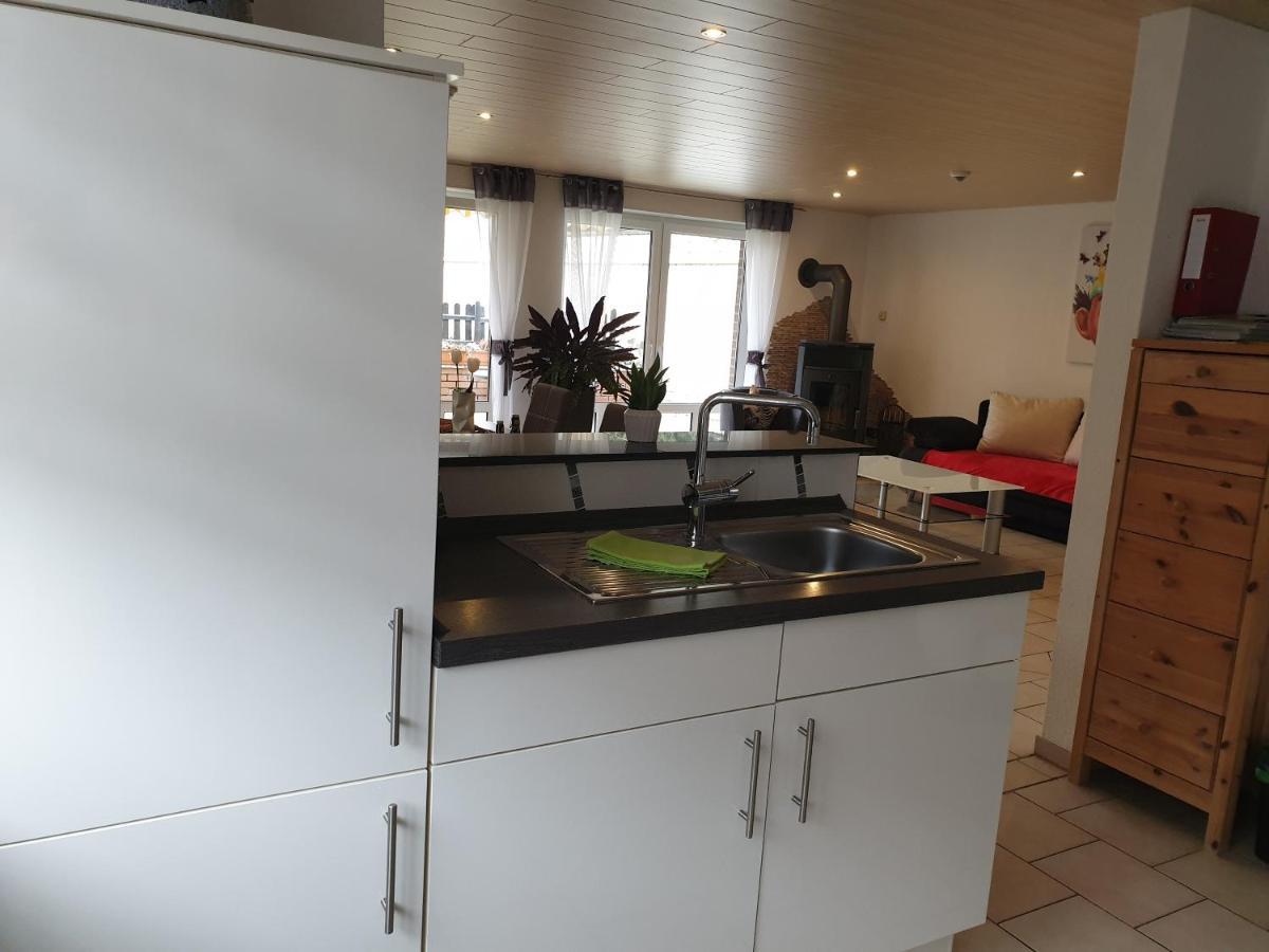 Ferienwohnung Neuss Spelter Bagian luar foto
